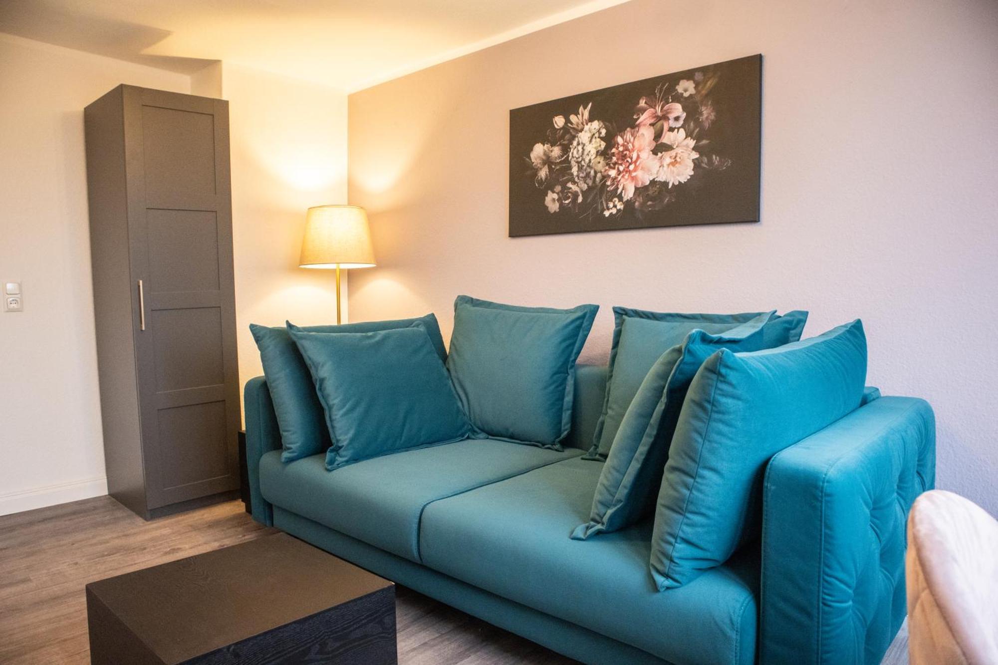 Apartment Messewohnung Fuer 4 Gaeste Mit Kostenlosem Parkplatz *