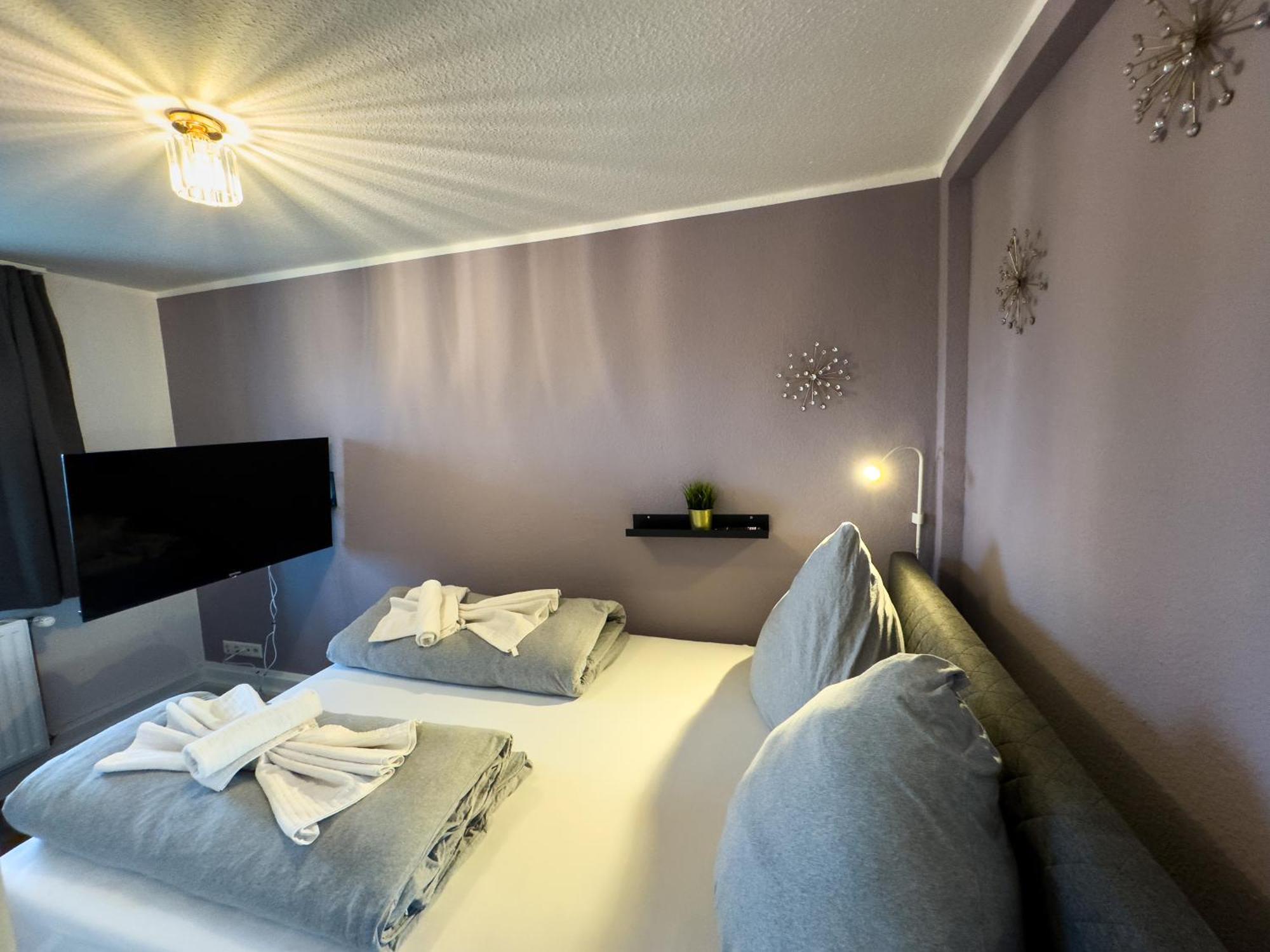 Messewohnung Fuer 4 Gaeste Mit Kostenlosem Parkplatz Apartment